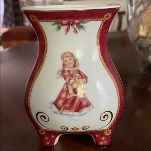 Goebel Collector Vase